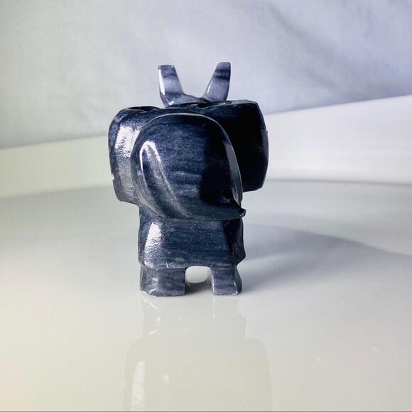Small Carved Marble Donkey Toothpick Holder - Picture 5 of 7